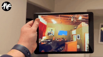 iPad demonstration of 360 video on YouTube mobile app